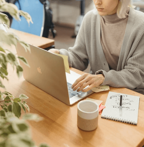 VaritelosFin illustrazione del team di supporto